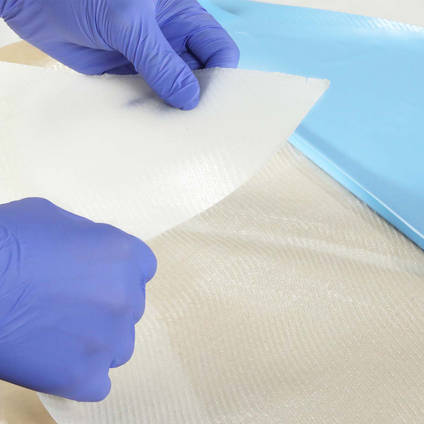 XC130 280g 2x2 Twill Prepreg Glass Fiber In Hand
